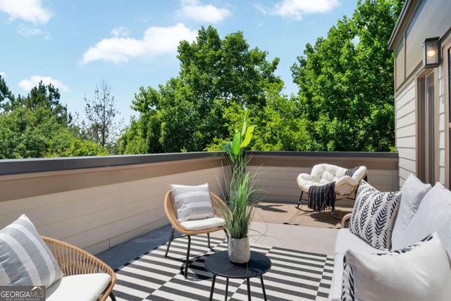 1053 Brandsford Street NW, Atlanta, GA 30318