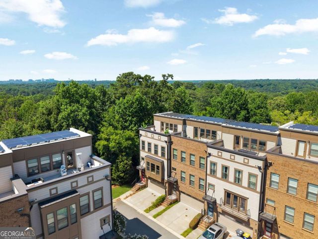 1053 Brandsford Street NW, Atlanta, GA 30318