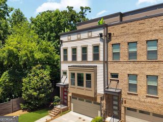 1053 Brandsford Street NW, Atlanta, GA 30318