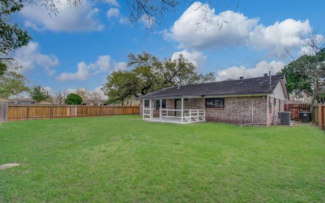 9314 Autauga Street, Houston, TX 77080