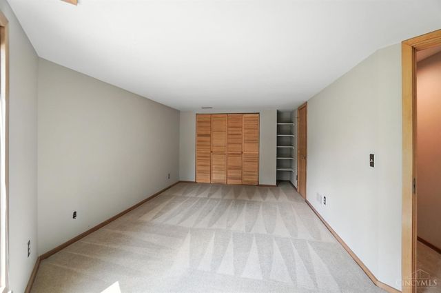 10301 Giverny Boulevard, Evendale, OH 45241
