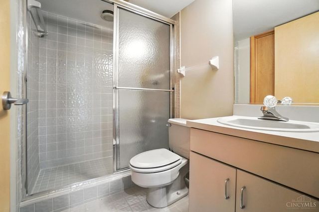 10301 Giverny Boulevard, Evendale, OH 45241