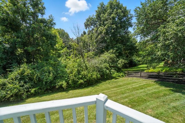 10301 Giverny Boulevard, Evendale, OH 45241