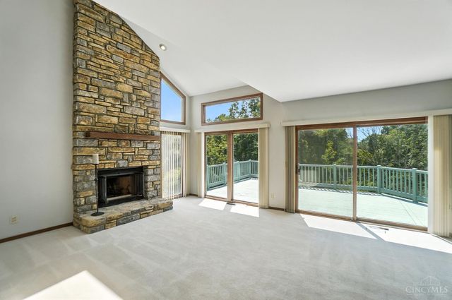 10301 Giverny Boulevard, Evendale, OH 45241