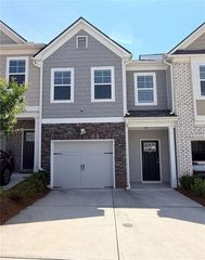 1911 Plainsboro Drive, Stonecrest, GA 30058
