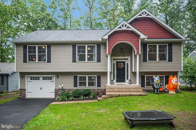 201 FAIRWAY DR, Locust Grove, VA 22508