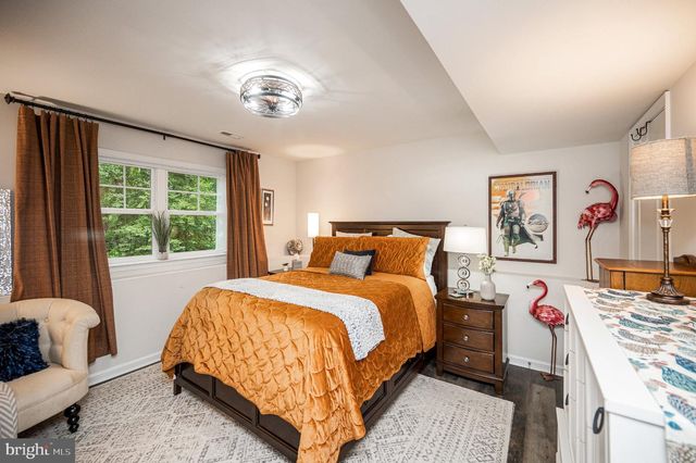 201 FAIRWAY DR, Locust Grove, VA 22508