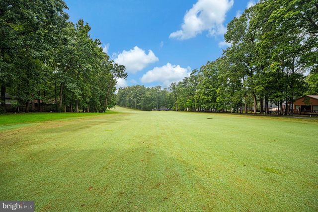 201 FAIRWAY DR, Locust Grove, VA 22508