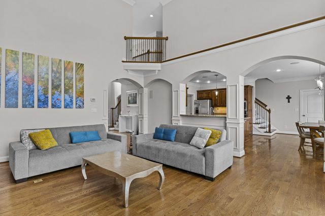 106 Hidden Meadow Lane, Nicholasville, KY 40356