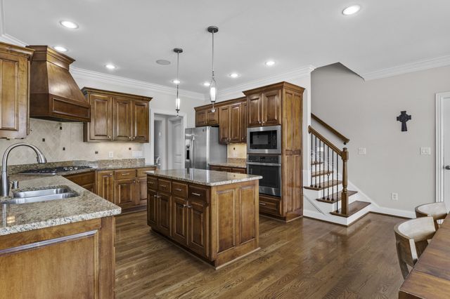 106 Hidden Meadow Lane, Nicholasville, KY 40356