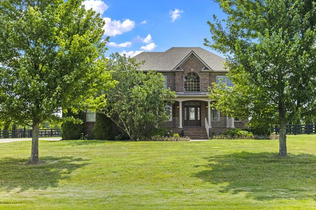 106 Hidden Meadow Lane, Nicholasville, KY 40356