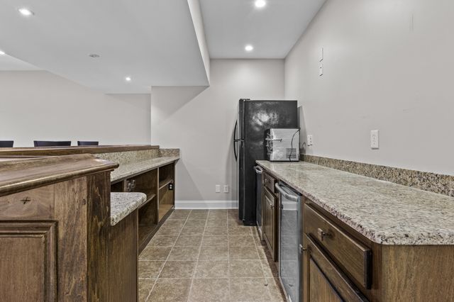 106 Hidden Meadow Lane, Nicholasville, KY 40356