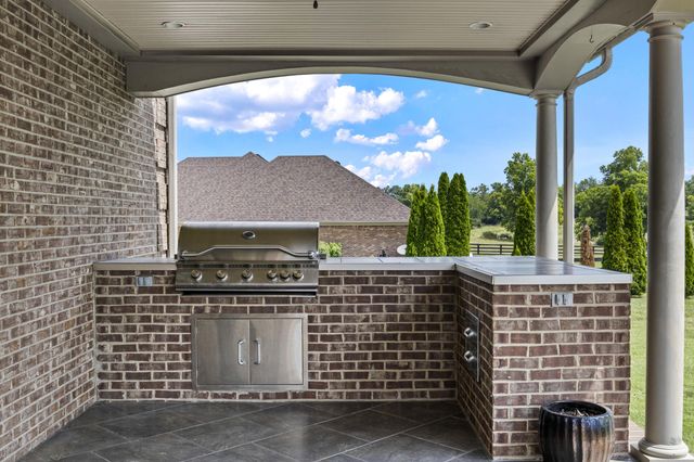 106 Hidden Meadow Lane, Nicholasville, KY 40356