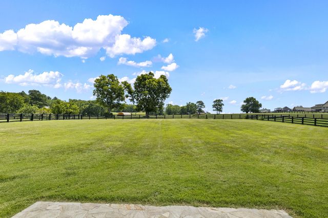 106 Hidden Meadow Lane, Nicholasville, KY 40356