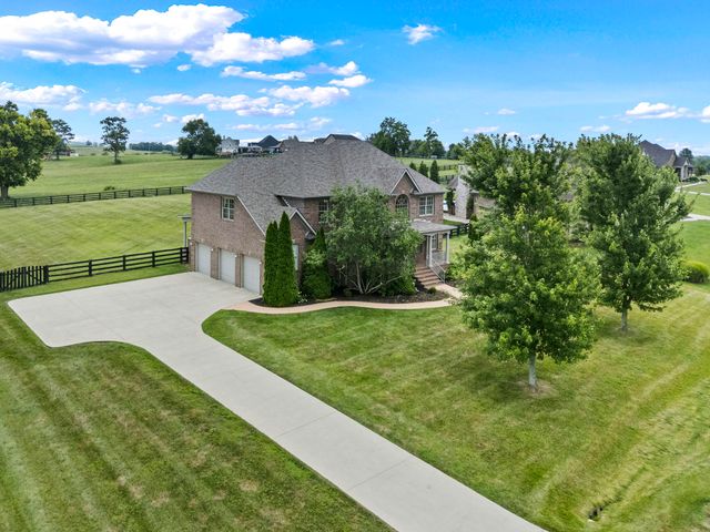 106 Hidden Meadow Lane, Nicholasville, KY 40356