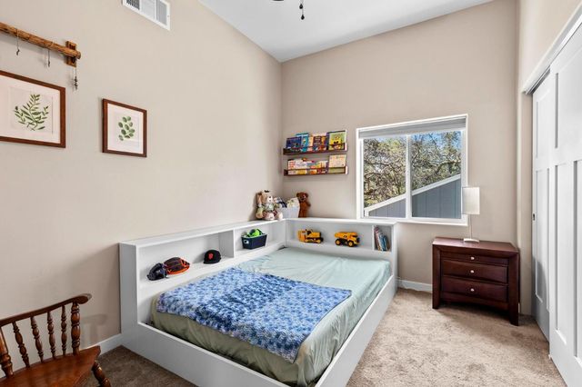 11187 Peoria Rd, Browns Valley, CA 95918