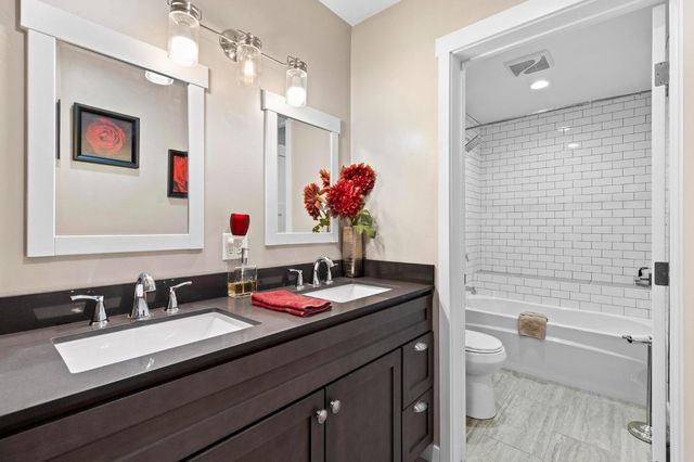 11187 Peoria Rd, Browns Valley, CA 95918