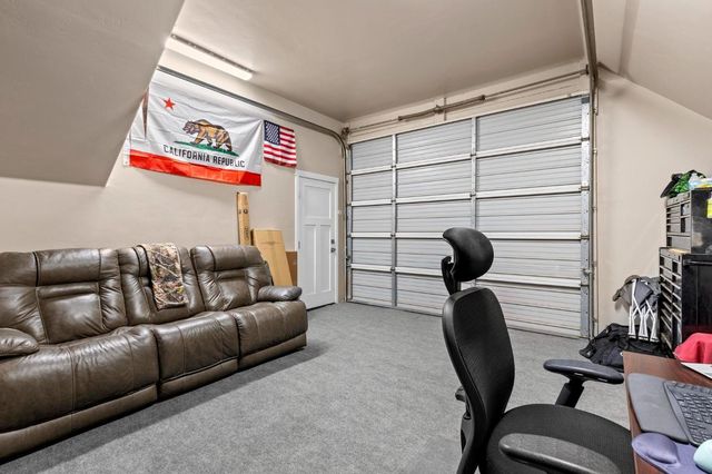 11187 Peoria Rd, Browns Valley, CA 95918