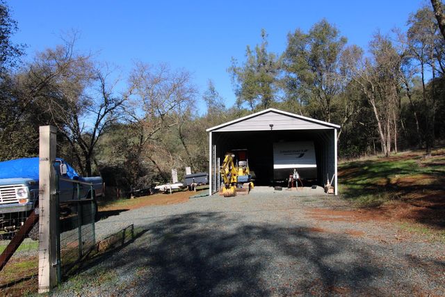 11187 Peoria Rd, Browns Valley, CA 95918