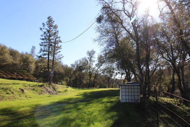 11187 Peoria Rd, Browns Valley, CA 95918