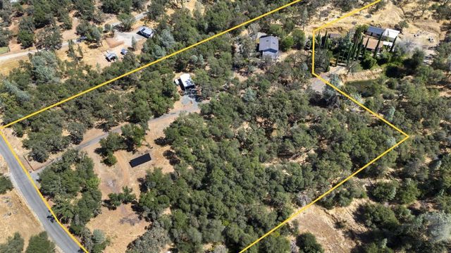 11187 Peoria Rd, Browns Valley, CA 95918