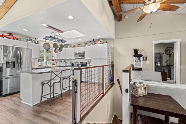 11187 Peoria Rd, Browns Valley, CA 95918