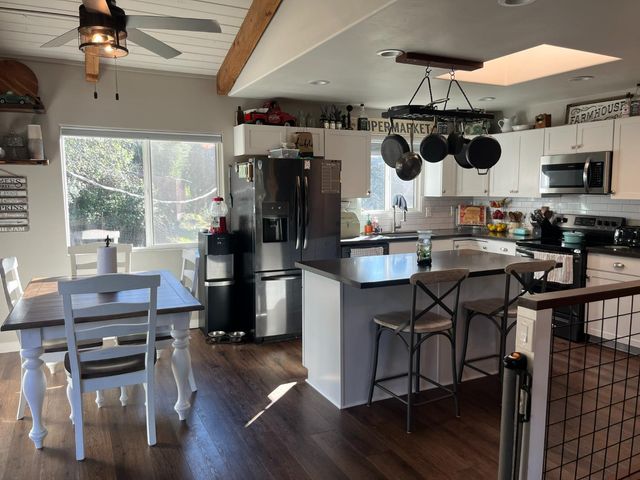 11187 Peoria Rd, Browns Valley, CA 95918