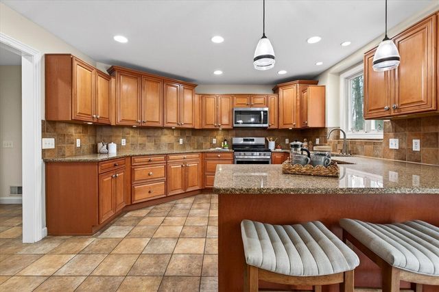 3838 Fox Crossing Crossing, Saint Joseph, MI 49085