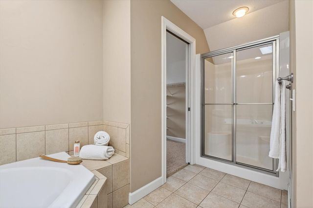 3838 Fox Crossing Crossing, Saint Joseph, MI 49085