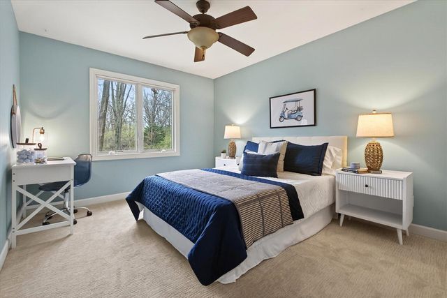 3838 Fox Crossing Crossing, Saint Joseph, MI 49085