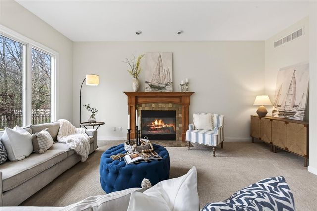 3838 Fox Crossing Crossing, Saint Joseph, MI 49085