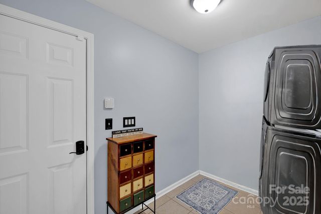 2671 Torrington Lane NW, Concord, NC 28027