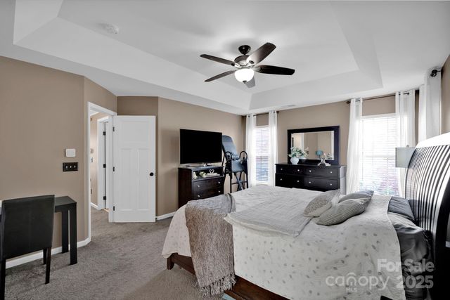 2671 Torrington Lane NW, Concord, NC 28027