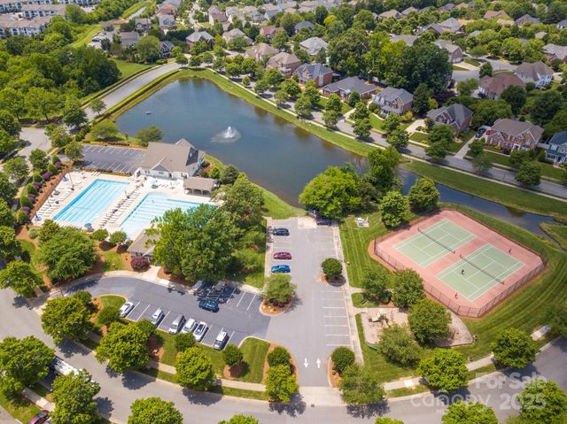 2671 Torrington Lane NW, Concord, NC 28027