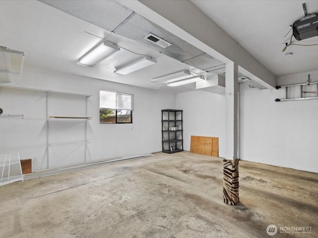 15903 E Shore Drive, Lynnwood, WA 98087