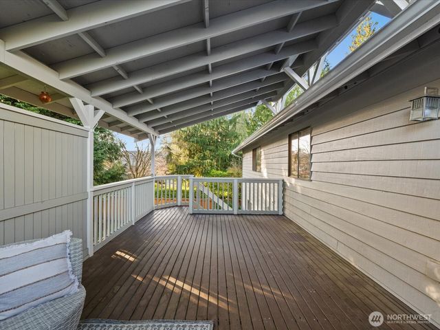 15903 E Shore Drive, Lynnwood, WA 98087