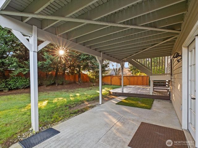 15903 E Shore Drive, Lynnwood, WA 98087