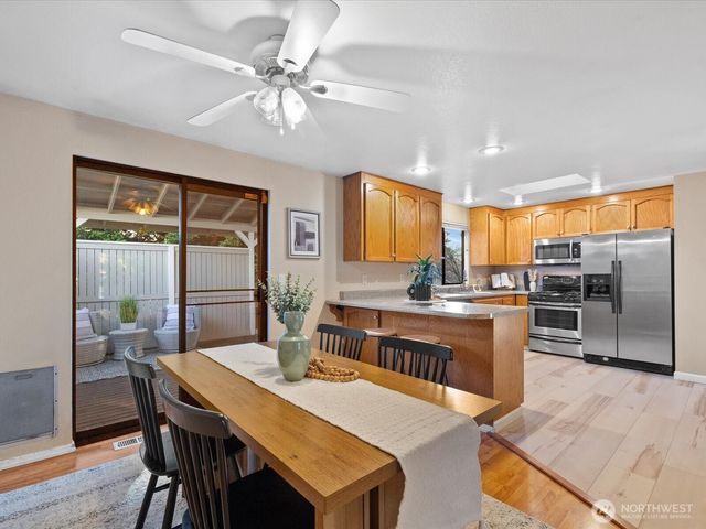 15903 E Shore Drive, Lynnwood, WA 98087