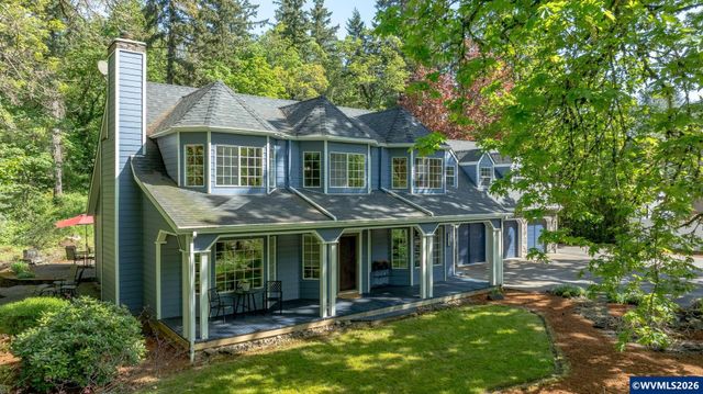 6723 Rippling Brook Dr SE, Salem, OR 97317
