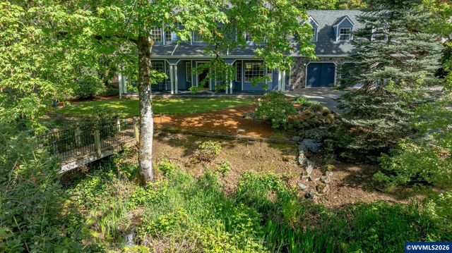 6723 Rippling Brook Dr SE, Salem, OR 97317