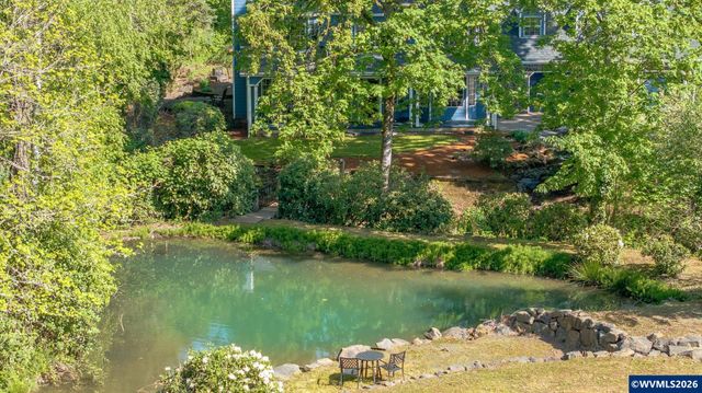 6723 Rippling Brook Dr SE, Salem, OR 97317