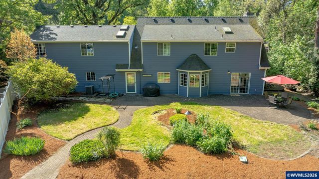 6723 Rippling Brook Dr SE, Salem, OR 97317