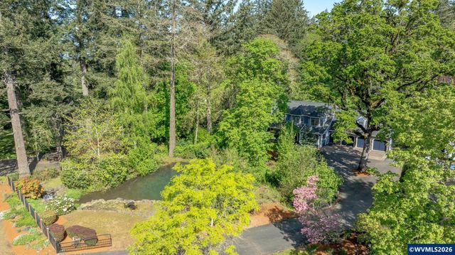 6723 Rippling Brook Dr SE, Salem, OR 97317