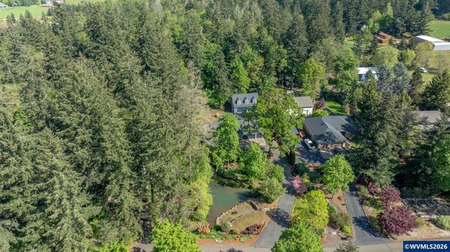 6723 Rippling Brook Dr SE, Salem, OR 97317