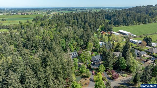 6723 Rippling Brook Dr SE, Salem, OR 97317