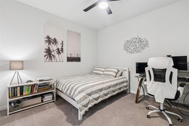 121 COLEBROOK COURT, Venice, FL 34292