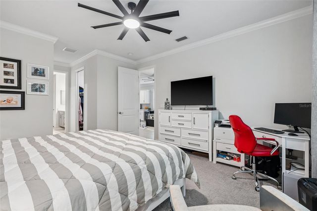 121 COLEBROOK COURT, Venice, FL 34292