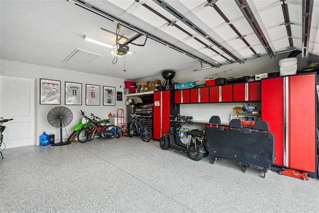 121 COLEBROOK COURT, Venice, FL 34292