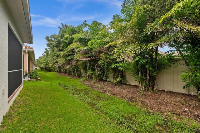 121 COLEBROOK COURT, Venice, FL 34292