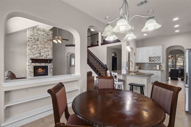 973 Tara Drive, Burleson, TX 76028
